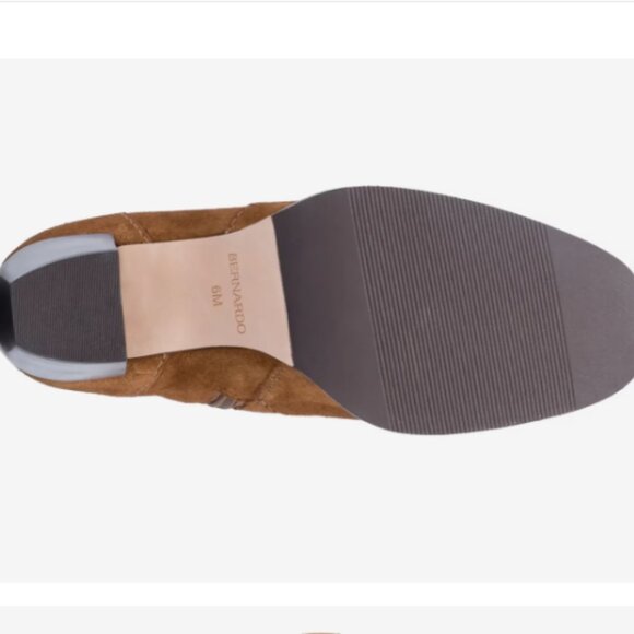NEW BERNARDO Made In Brazil Suede Norwich Booties in tobacco for women 725 8j4 - Picture 9 of 9